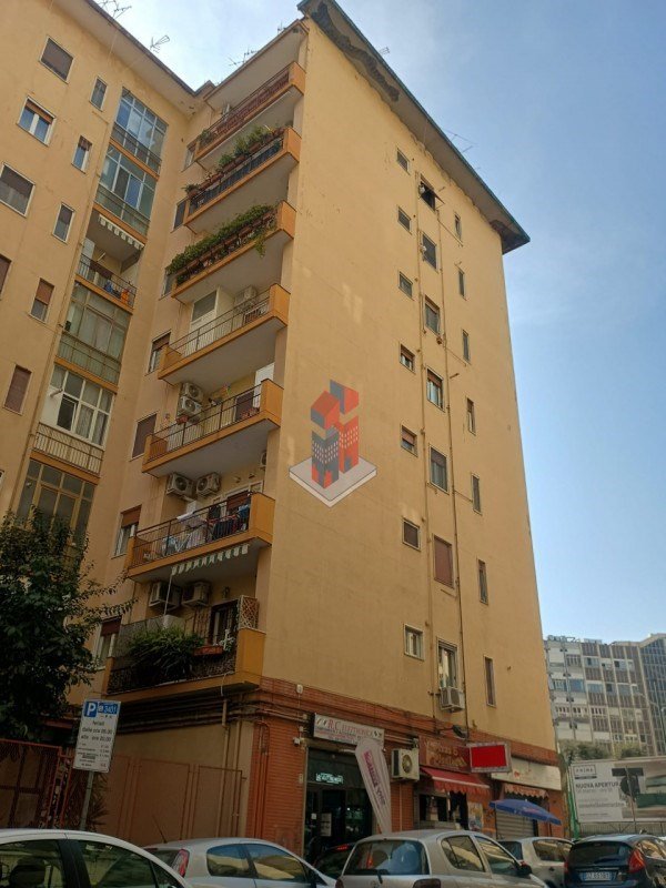 appartamento in vendita a Napoli in zona Arenella