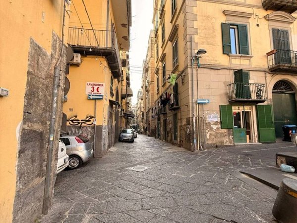 negozio in vendita a Napoli