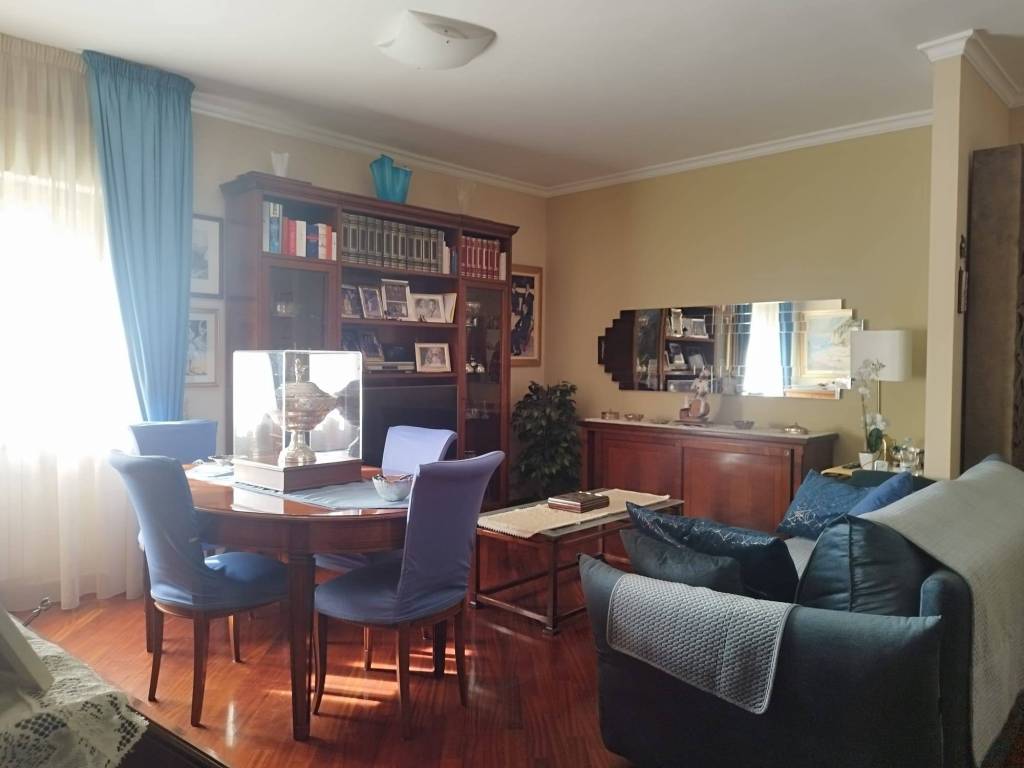 appartamento in vendita a Napoli in zona Soccavo