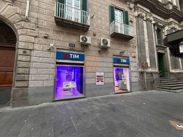 negozio in vendita a Napoli