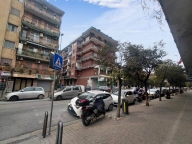 negozio in vendita a Napoli in zona Vomero
