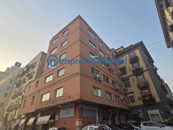 appartamento in vendita a Napoli in zona Stella
