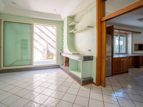 appartamento in vendita a Napoli in zona Posillipo