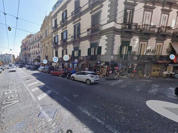 negozio in vendita a Napoli