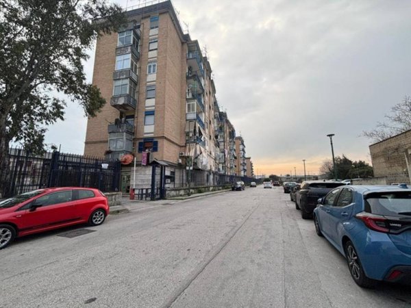 appartamento in vendita a Napoli in zona San Giovanni a Teduccio