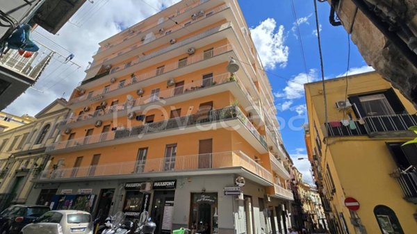 appartamento in vendita a Napoli in zona Stella