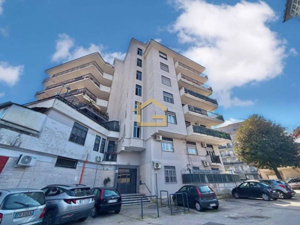 appartamento in vendita a Napoli in zona Piscinola