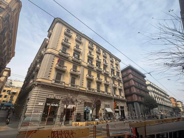 appartamento in vendita a Napoli in zona Pendino / San Giuseppe