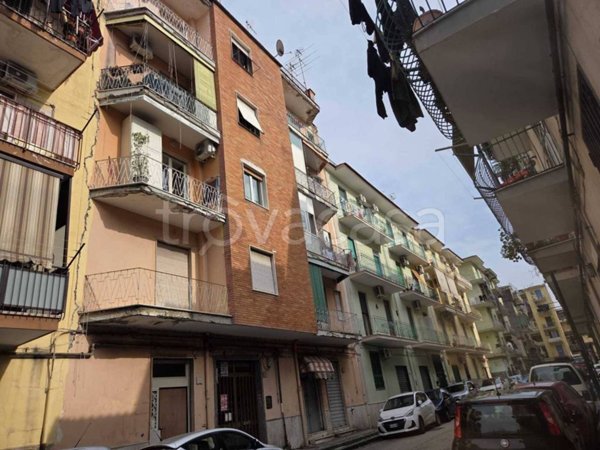 appartamento in vendita a Napoli in zona Secondigliano