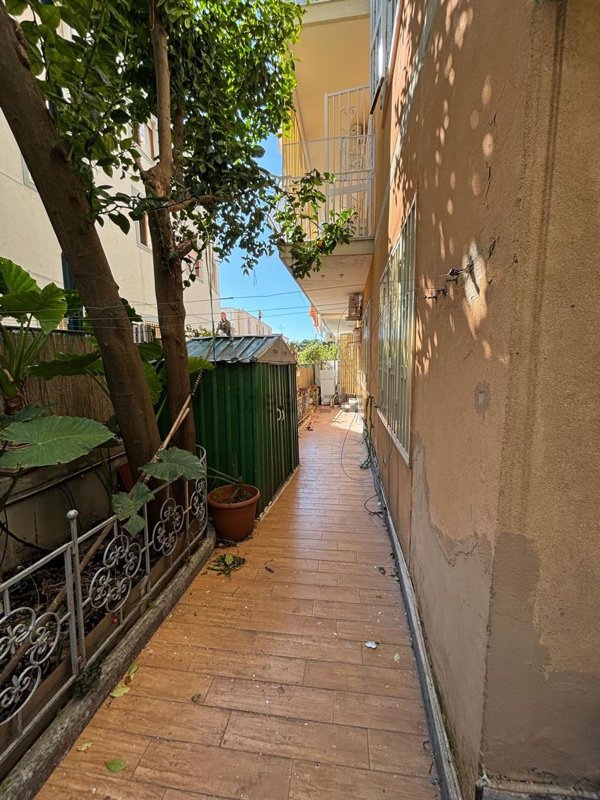 appartamento in vendita a Napoli in zona Posillipo