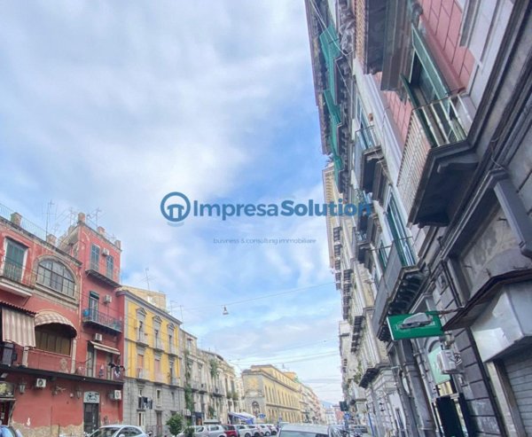 appartamento in vendita a Napoli in zona Poggioreale
