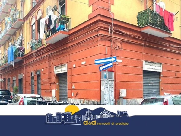 negozio in vendita a Napoli
