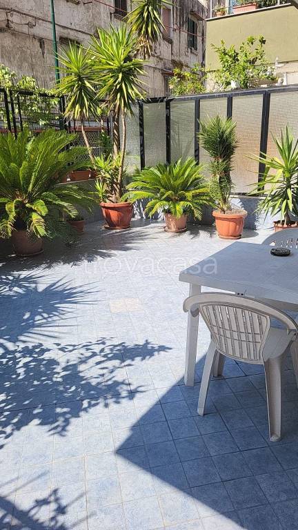 appartamento in vendita a Napoli