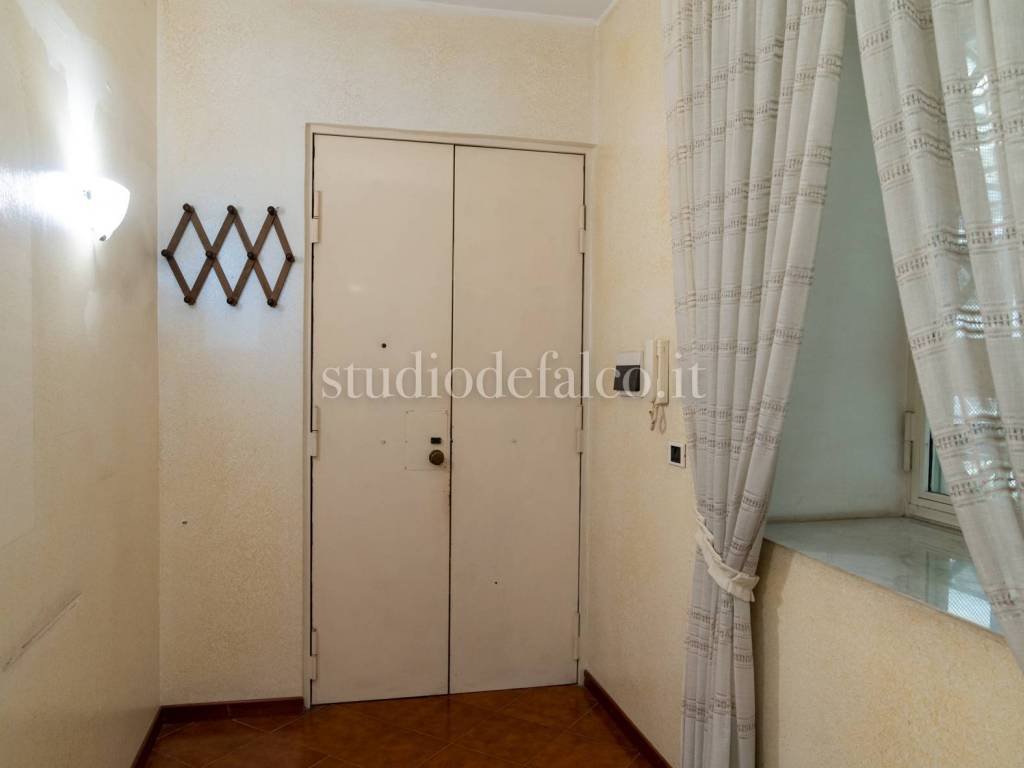 appartamento in vendita a Napoli in zona Vomero