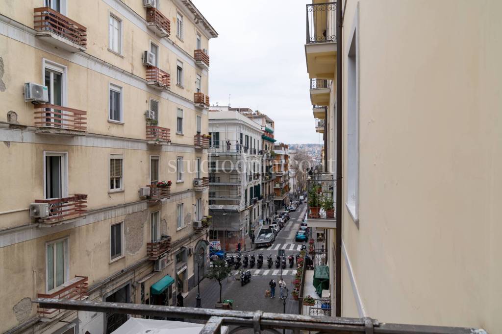 appartamento in vendita a Napoli in zona Vomero