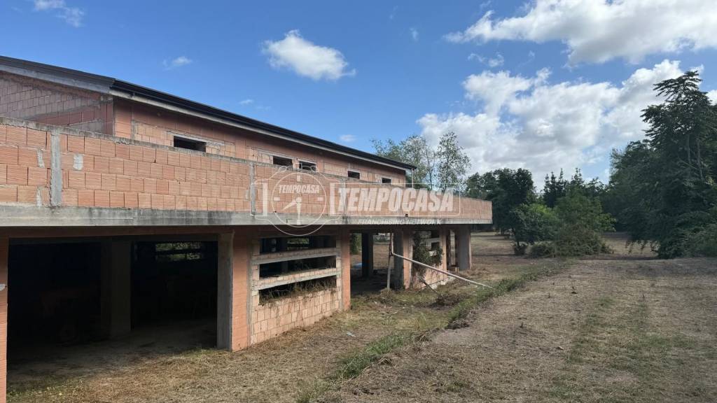 casa indipendente in vendita a Napoli in zona Fuorigrotta