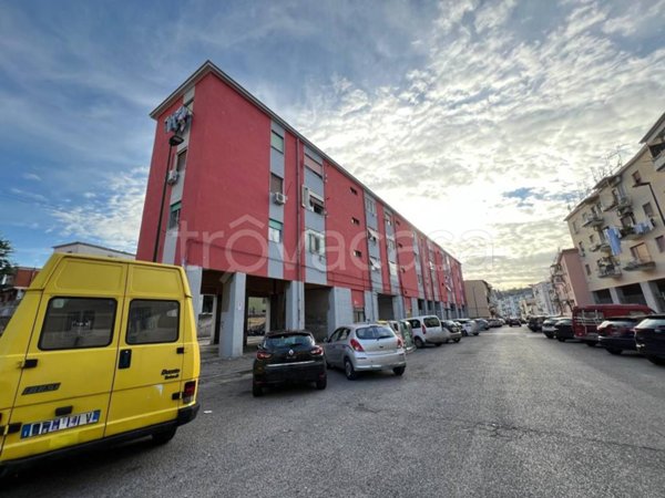 appartamento in vendita a Napoli in zona Fuorigrotta