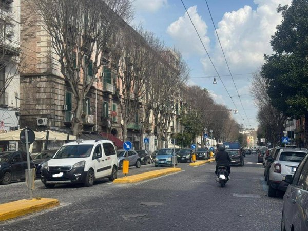 negozio in vendita a Napoli
