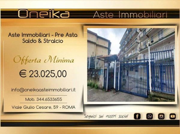 appartamento in vendita a Napoli in zona Pianura