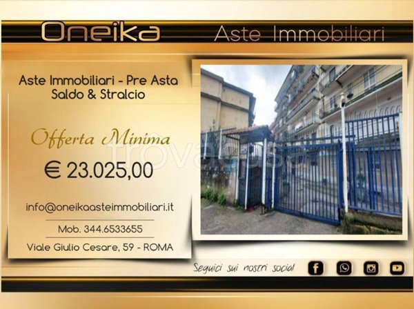 appartamento in vendita a Napoli in zona Pianura