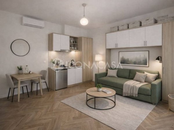 appartamento in vendita a Napoli in zona Mercato