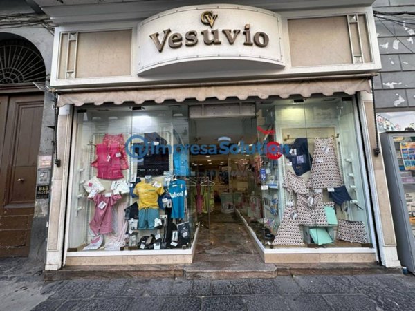 negozio in vendita a Napoli