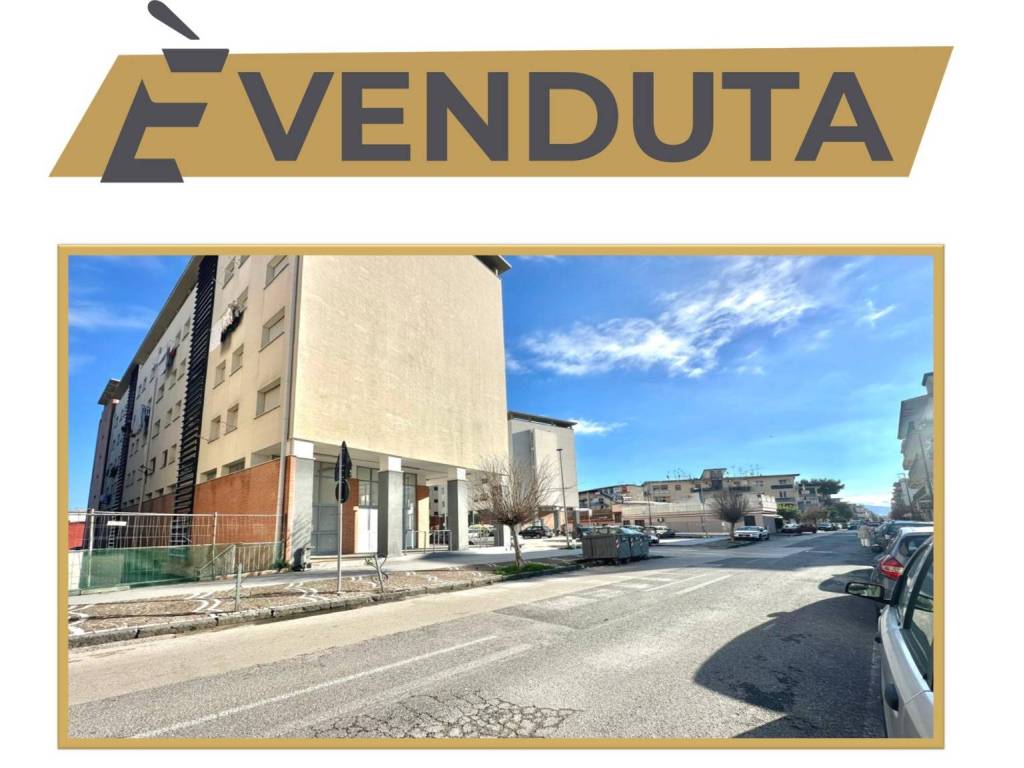 appartamento in vendita a Napoli in zona Piscinola