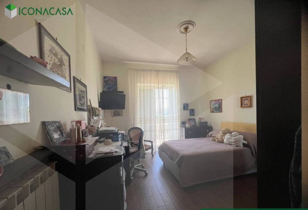 appartamento in vendita a Napoli in zona Bagnoli