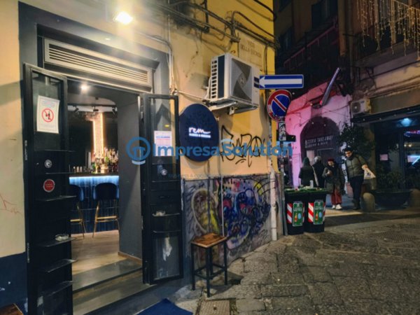 negozio in vendita a Napoli