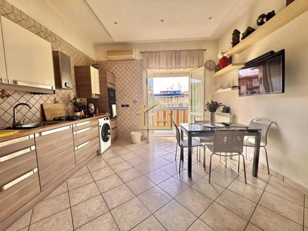 appartamento in vendita a Napoli in zona Piscinola