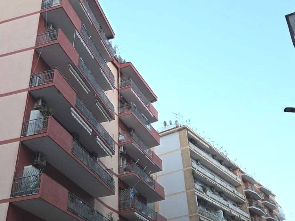 appartamento in vendita a Napoli in zona Arenella