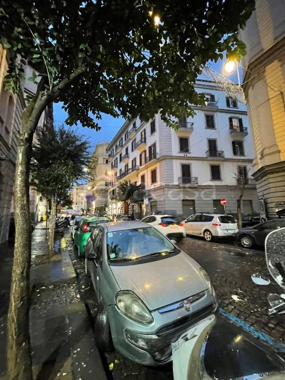 appartamento in vendita a Napoli in zona Pendino / San Giuseppe