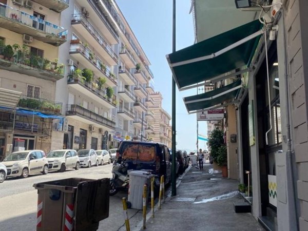 appartamento in vendita a Napoli in zona Fuorigrotta