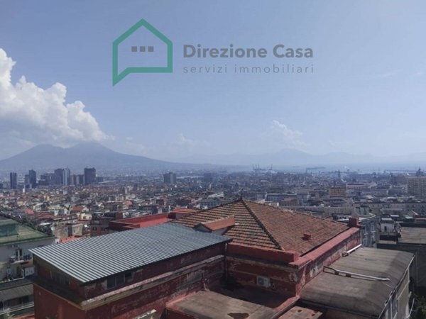 appartamento in vendita a Napoli in zona Stella