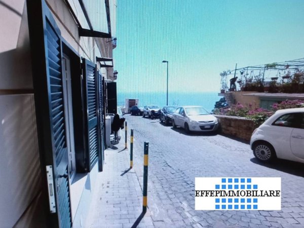 appartamento in vendita a Napoli in zona Posillipo