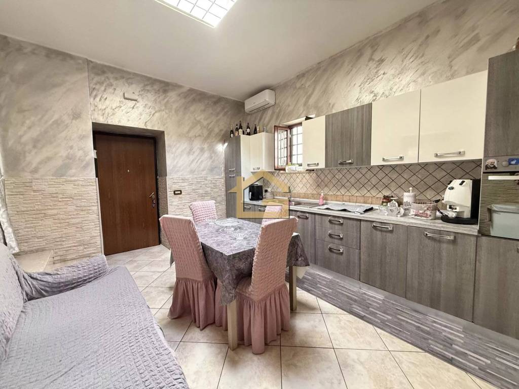 appartamento in vendita a Napoli in zona Scampia