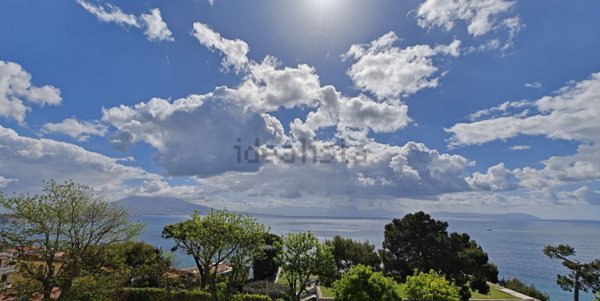 appartamento in vendita a Napoli in zona Posillipo