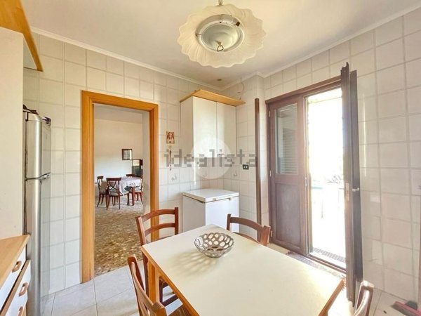 appartamento in vendita a Napoli in zona Posillipo