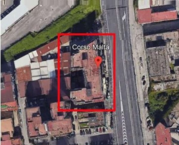 appartamento in vendita a Napoli in zona Poggioreale