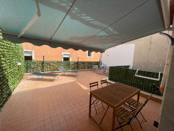 appartamento in vendita a Napoli in zona San Ferdinando