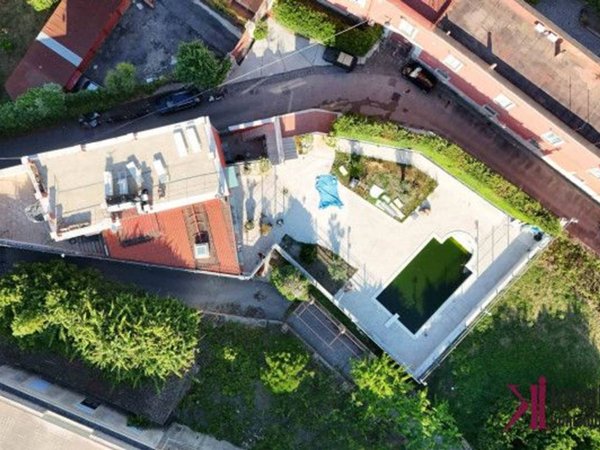 casa indipendente in vendita a Napoli in zona Posillipo