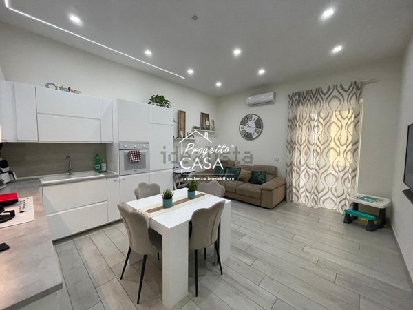 appartamento in vendita a Napoli in zona Barra