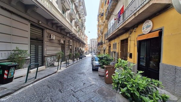 appartamento in vendita a Napoli in zona Pendino / San Giuseppe