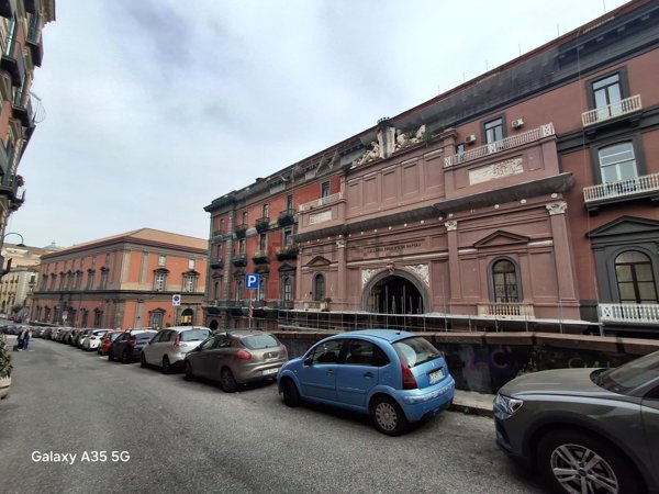 appartamento in vendita a Napoli