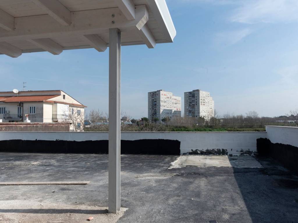 appartamento in vendita a Napoli in zona Ponticelli