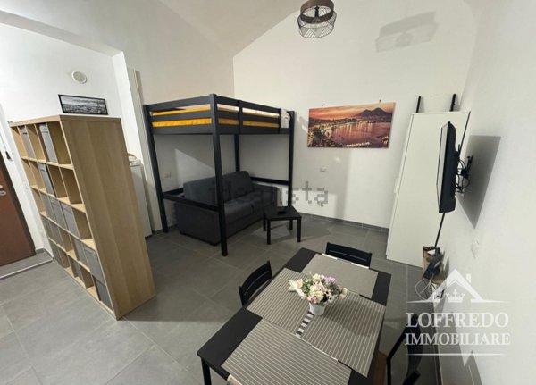 appartamento in vendita a Napoli in zona San Giovanni a Teduccio