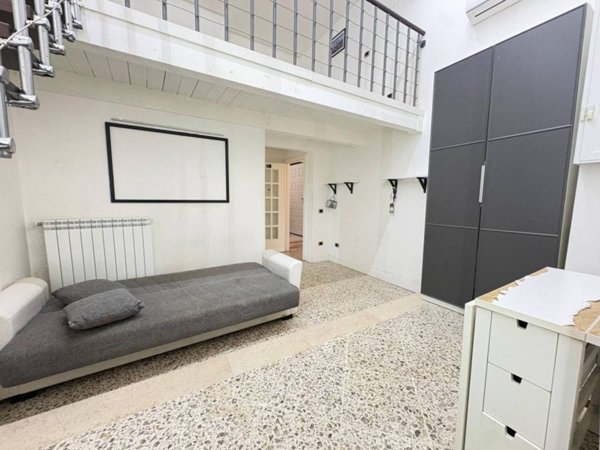 appartamento in vendita a Napoli in zona Arenella