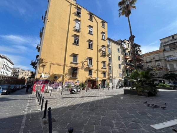 appartamento in vendita a Napoli in zona Arenella