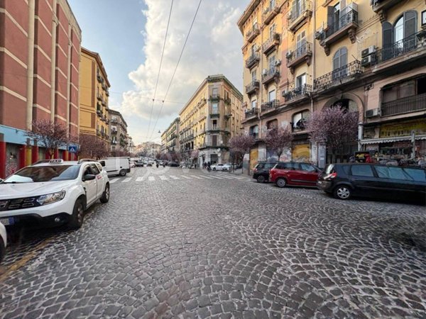 appartamento in vendita a Napoli