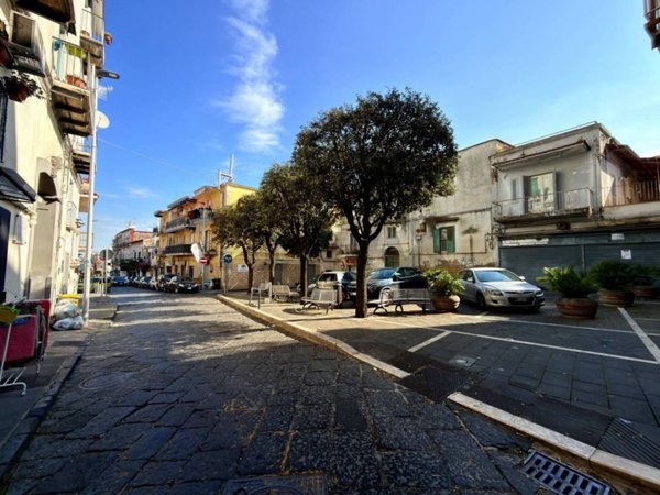appartamento in vendita a Napoli in zona Chiaiano